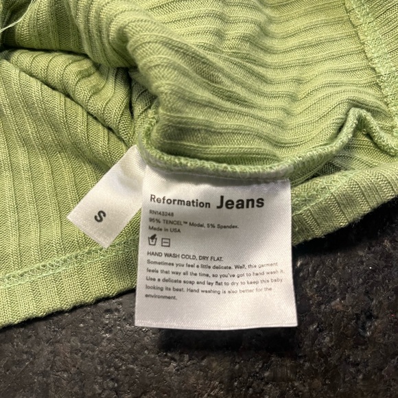 Reformation Buttoned Ribbed Crop Top - Picture 3 of 3